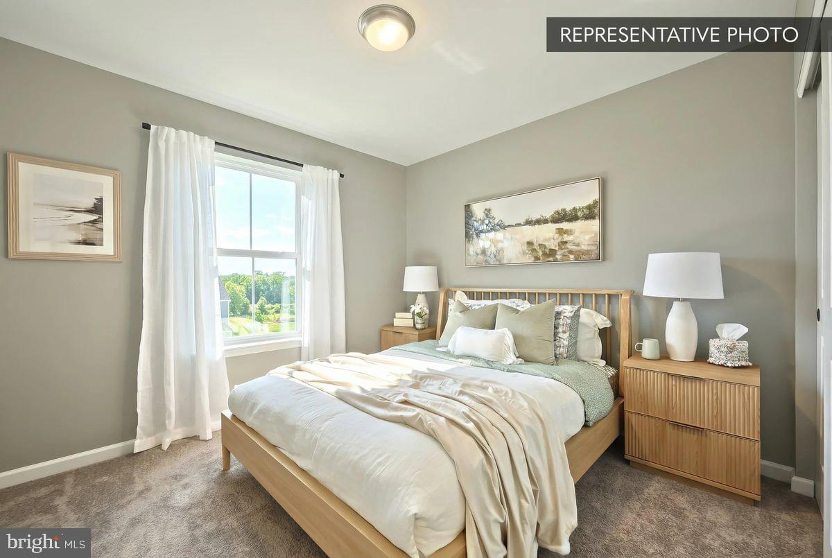 ELIZABETH VILLAGE - Residential