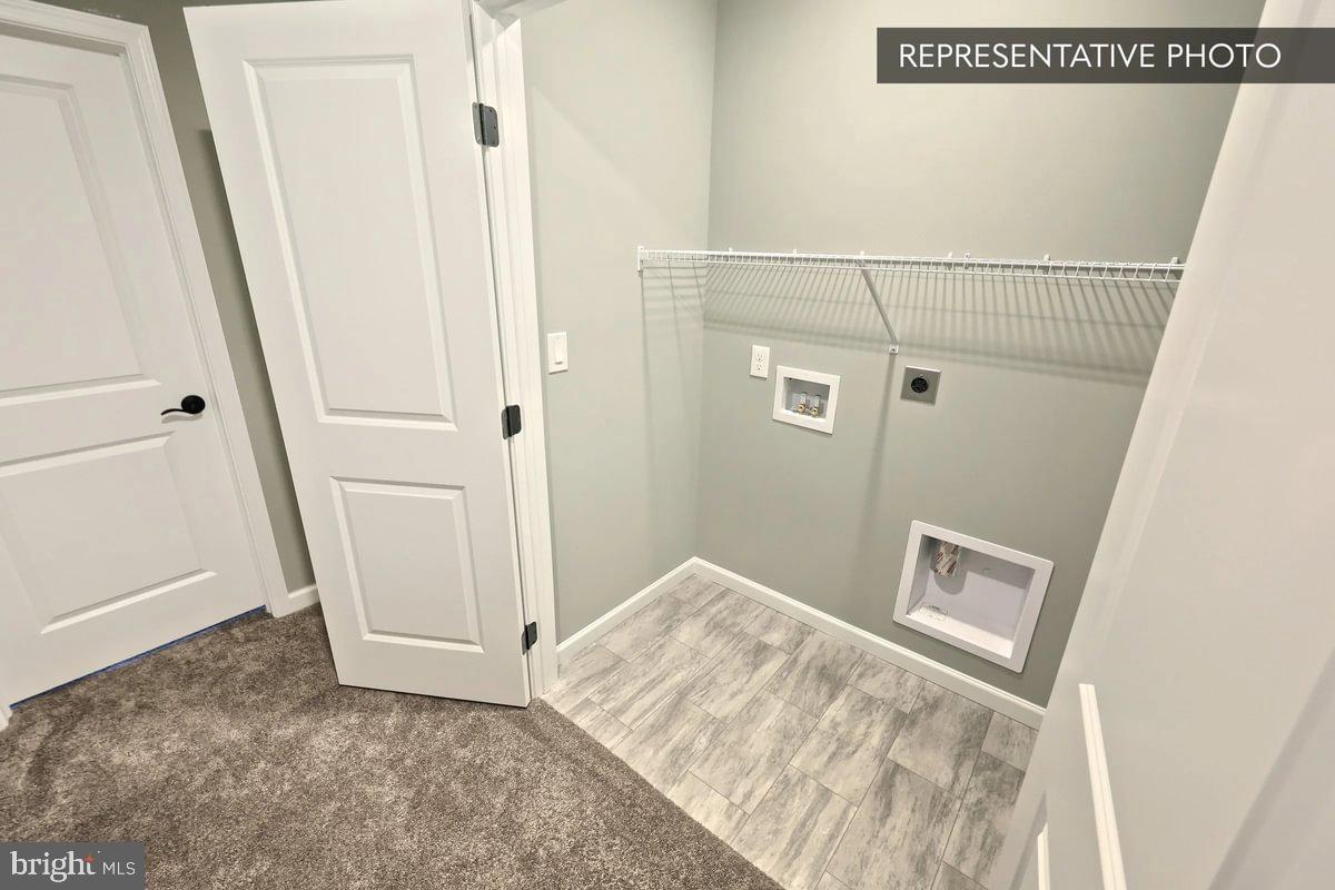 ELIZABETH VILLAGE - Residential