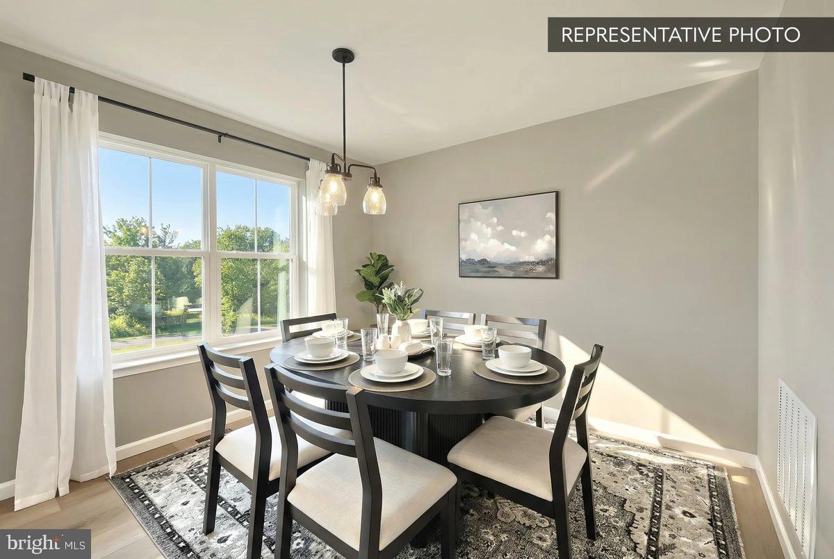 ELIZABETH VILLAGE - Residential