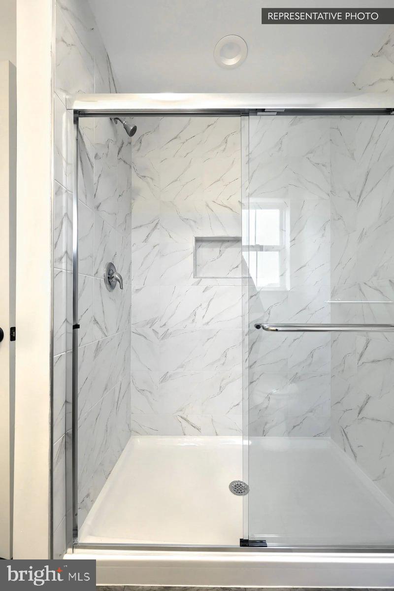 ELIZABETH VILLAGE - Residential