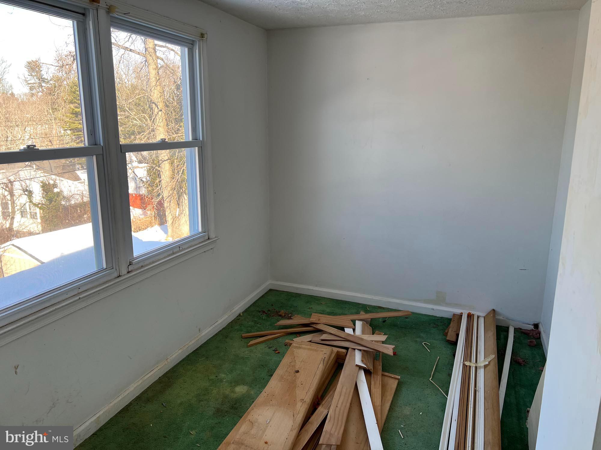 SILVER CREEK - Residential