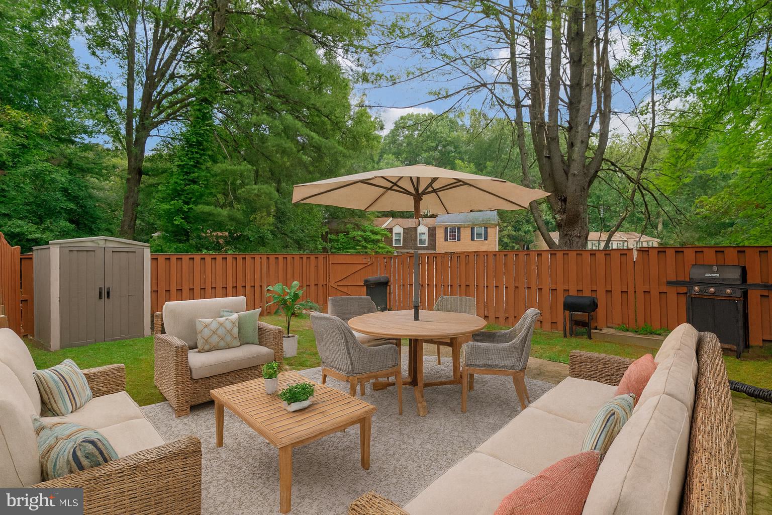 SHANNON STATION - Residential Lease