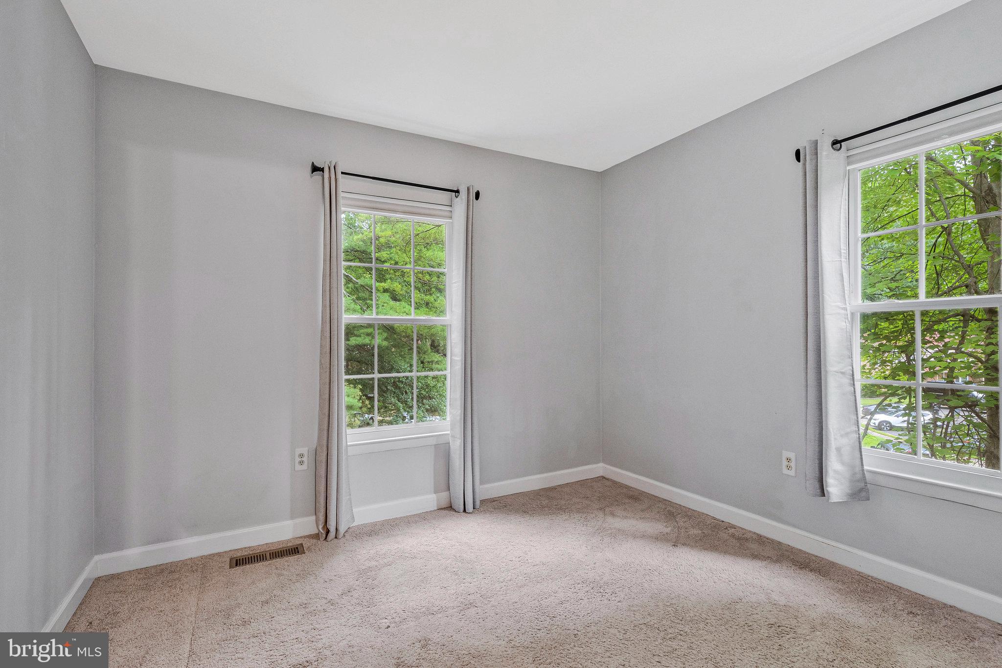 SHANNON STATION - Residential Lease