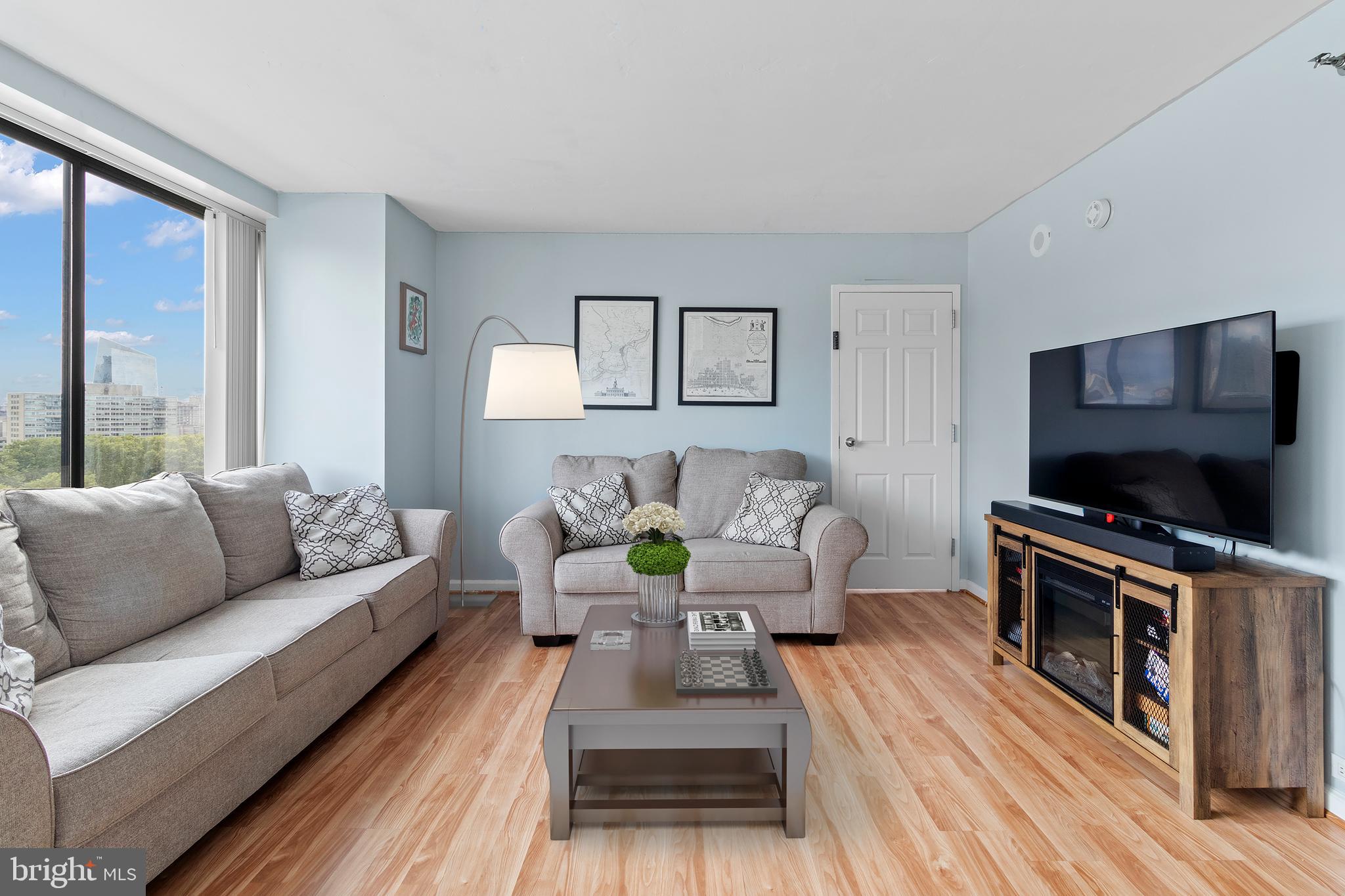 PHILADELPHIA - Residential Lease