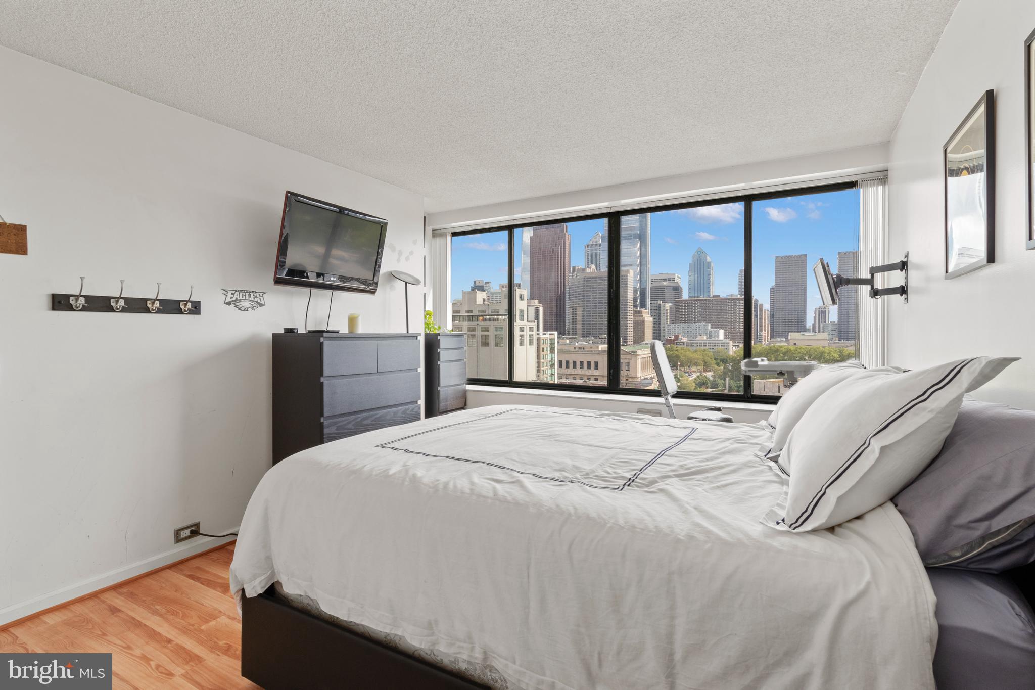 PHILADELPHIA - Residential Lease