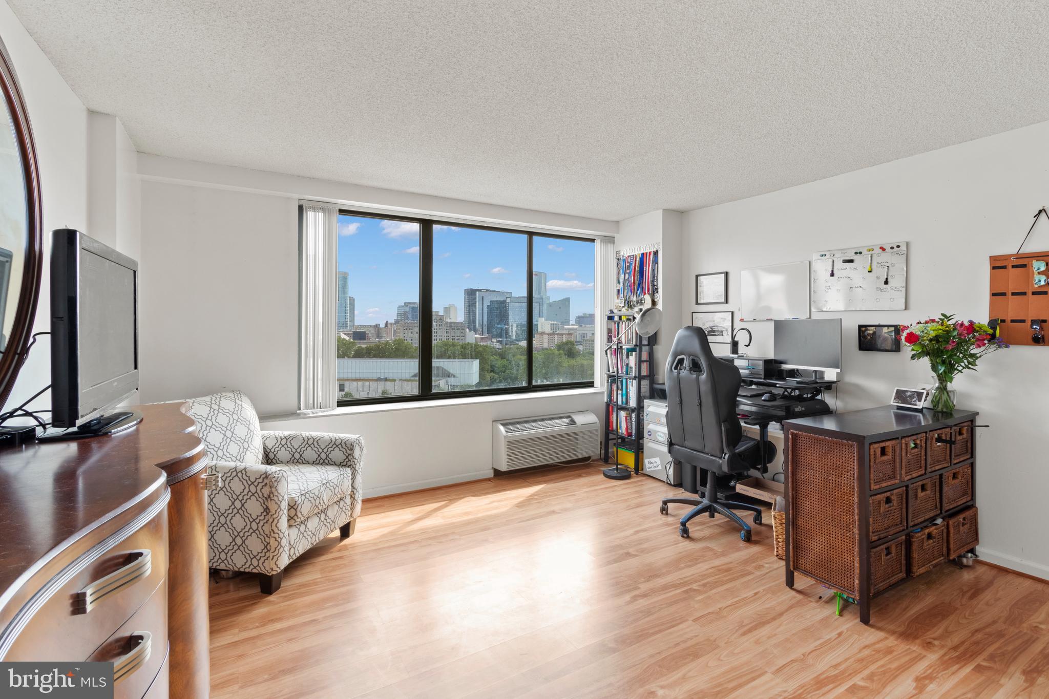 PHILADELPHIA - Residential Lease