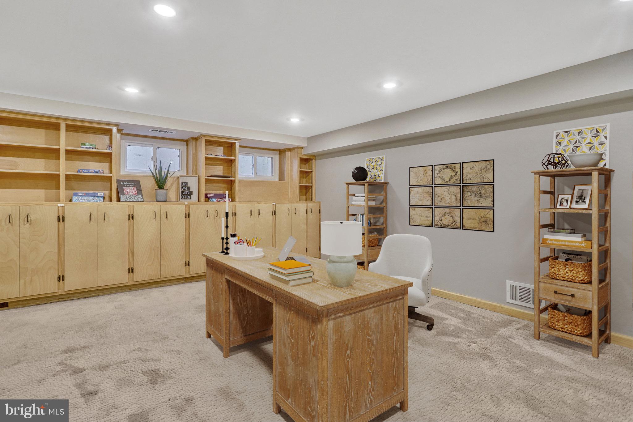 FAIRLINGTON ARBORS - Residential