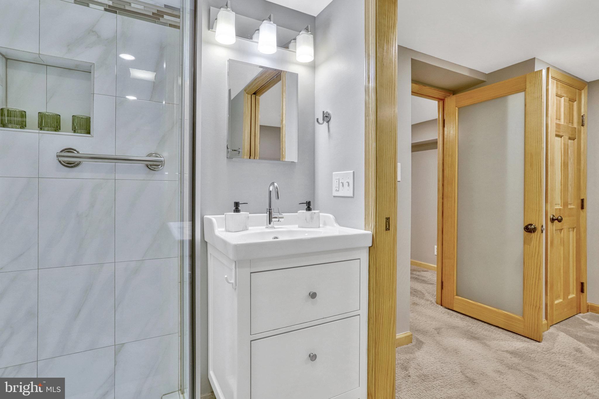 FAIRLINGTON ARBORS - Residential