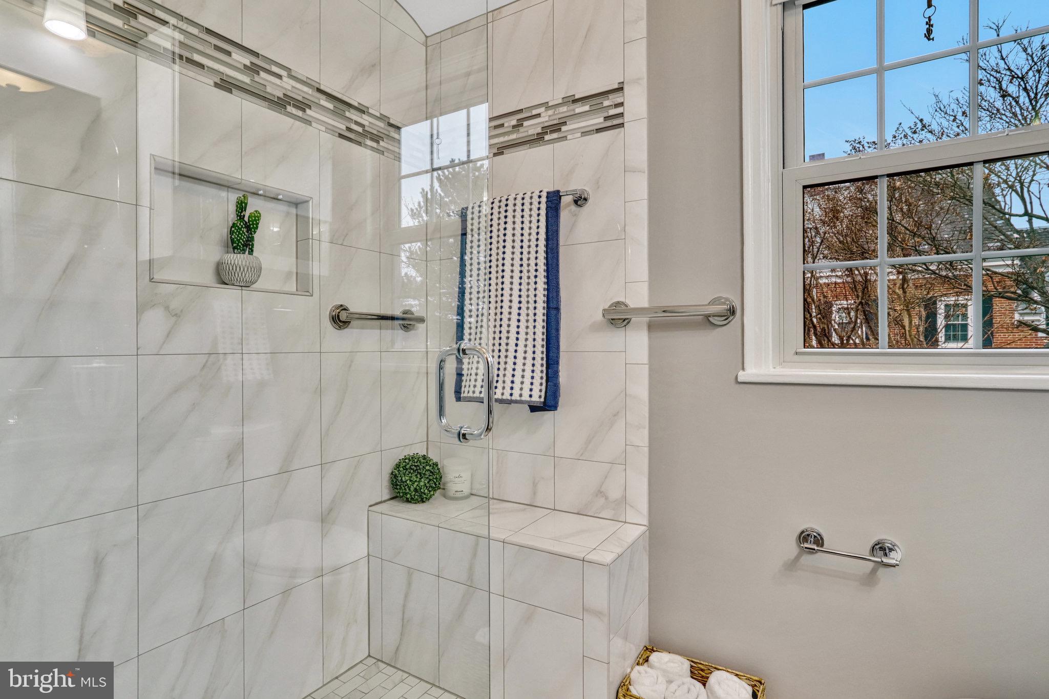 FAIRLINGTON ARBORS - Residential