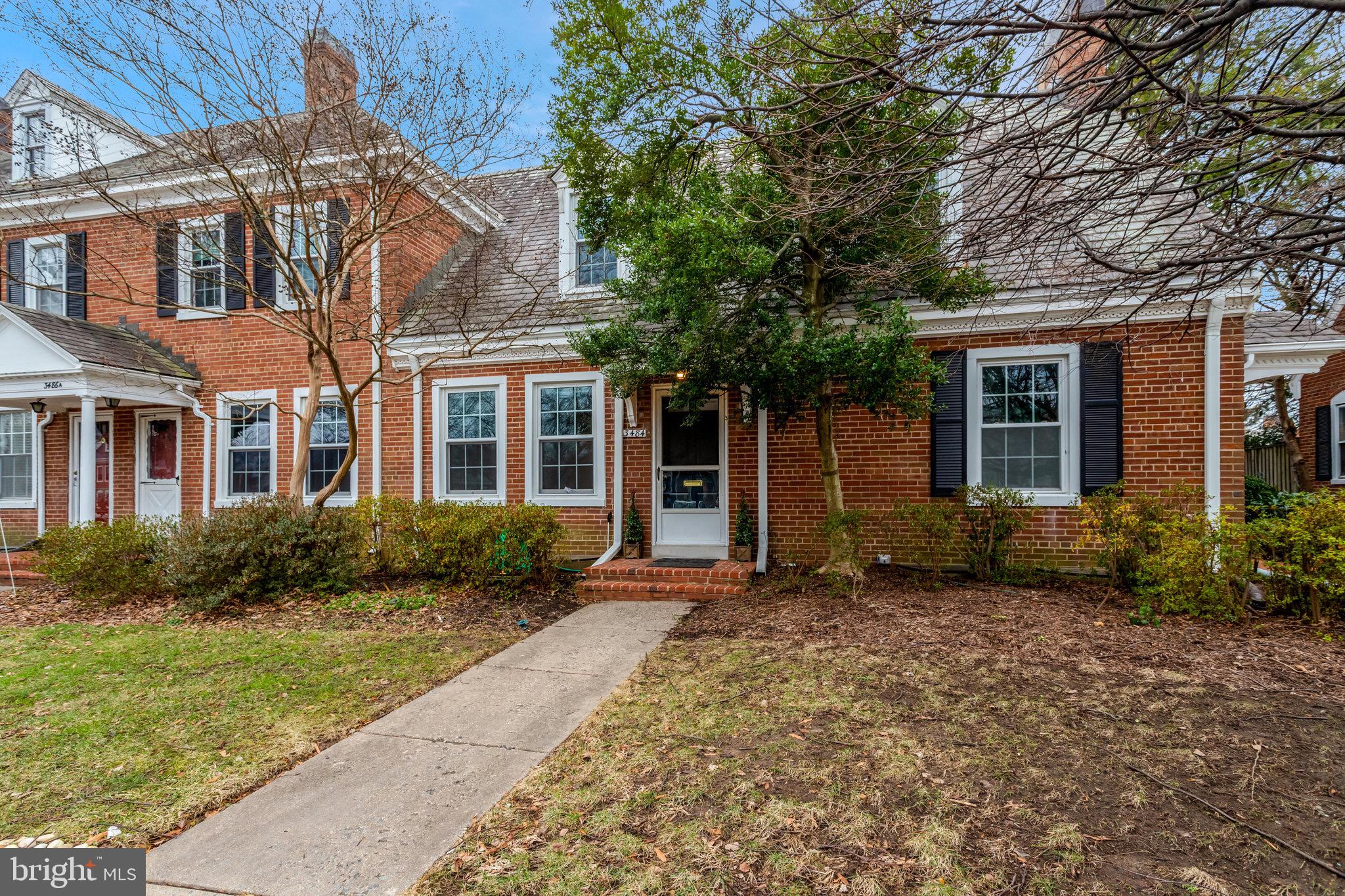 FAIRLINGTON ARBORS - Residential