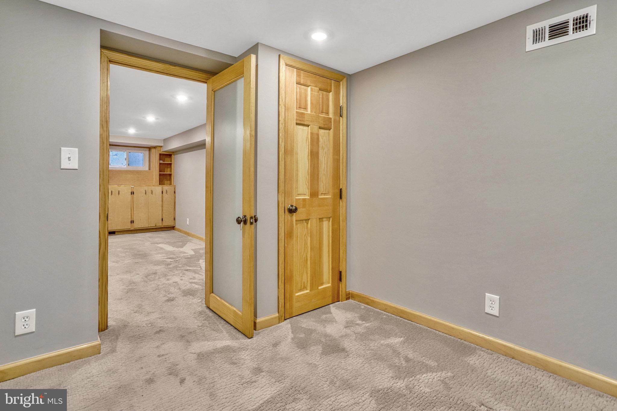 FAIRLINGTON ARBORS - Residential