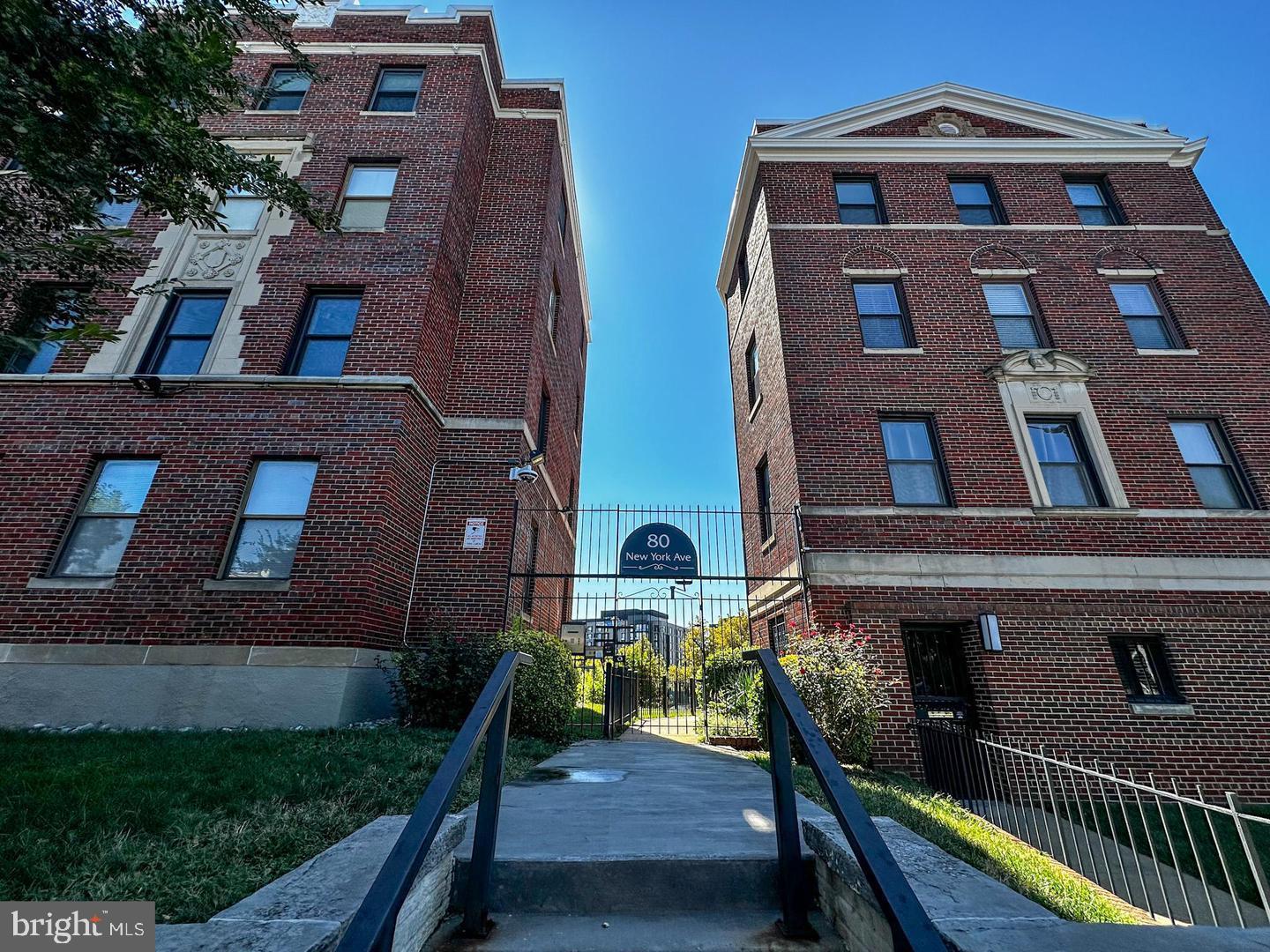 80 NEW YORK AVENUE NW 402