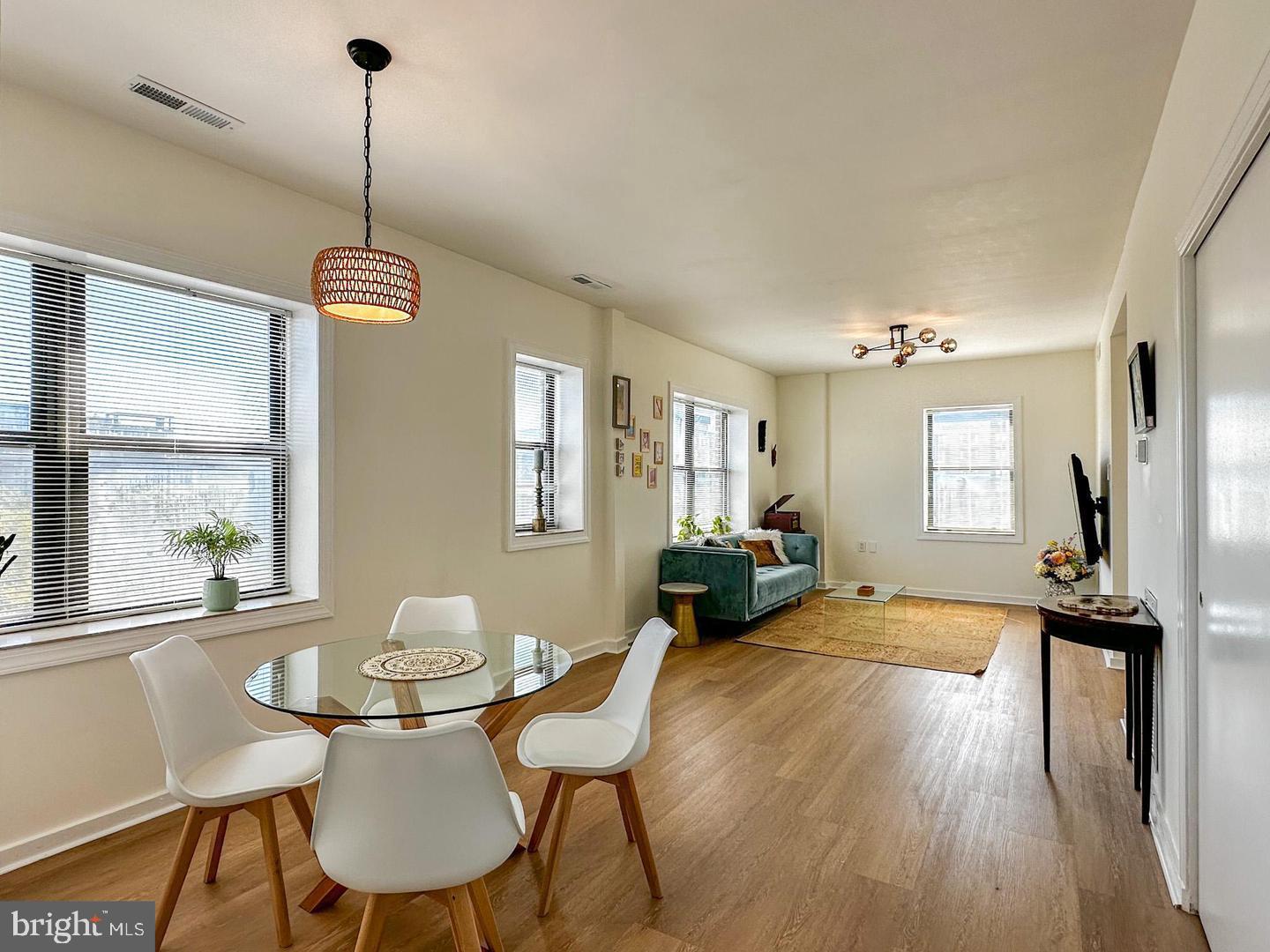 80 NEW YORK AVENUE NW 402