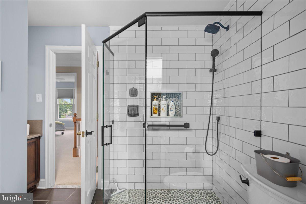 CEDAR CREST FARMS - Residential