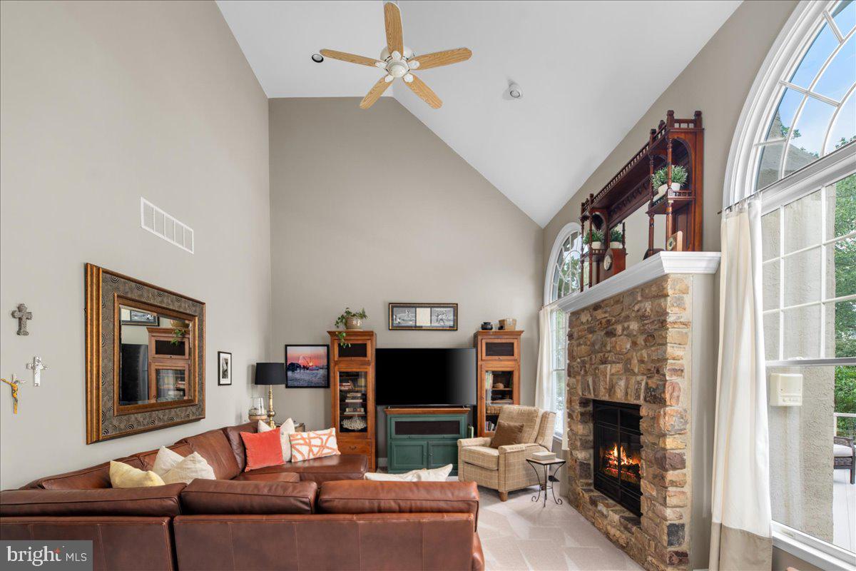 CEDAR CREST FARMS - Residential