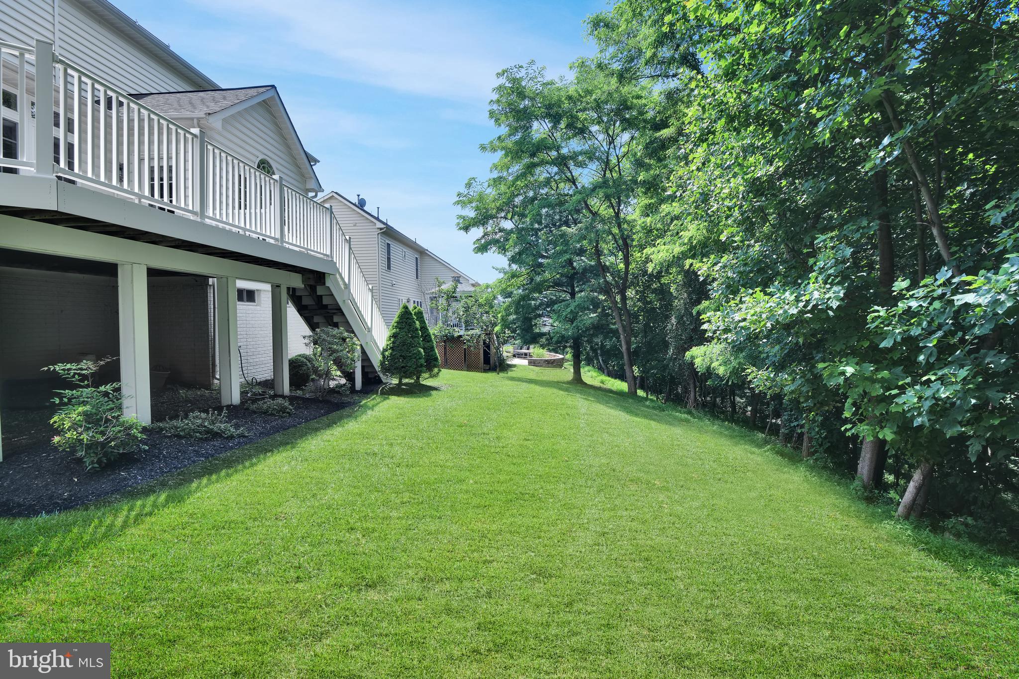 3904 SWEET BRIAR LANE