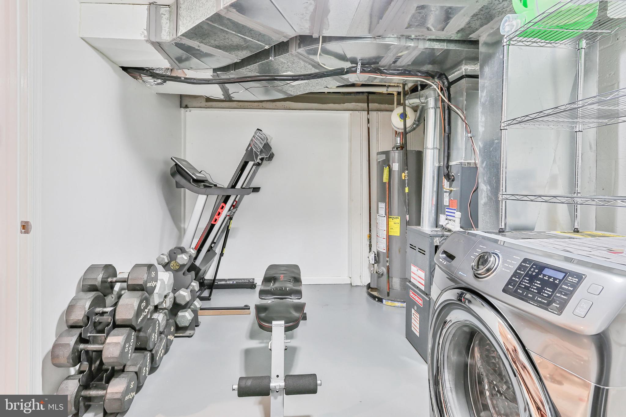 NORTHWOOD - Residential