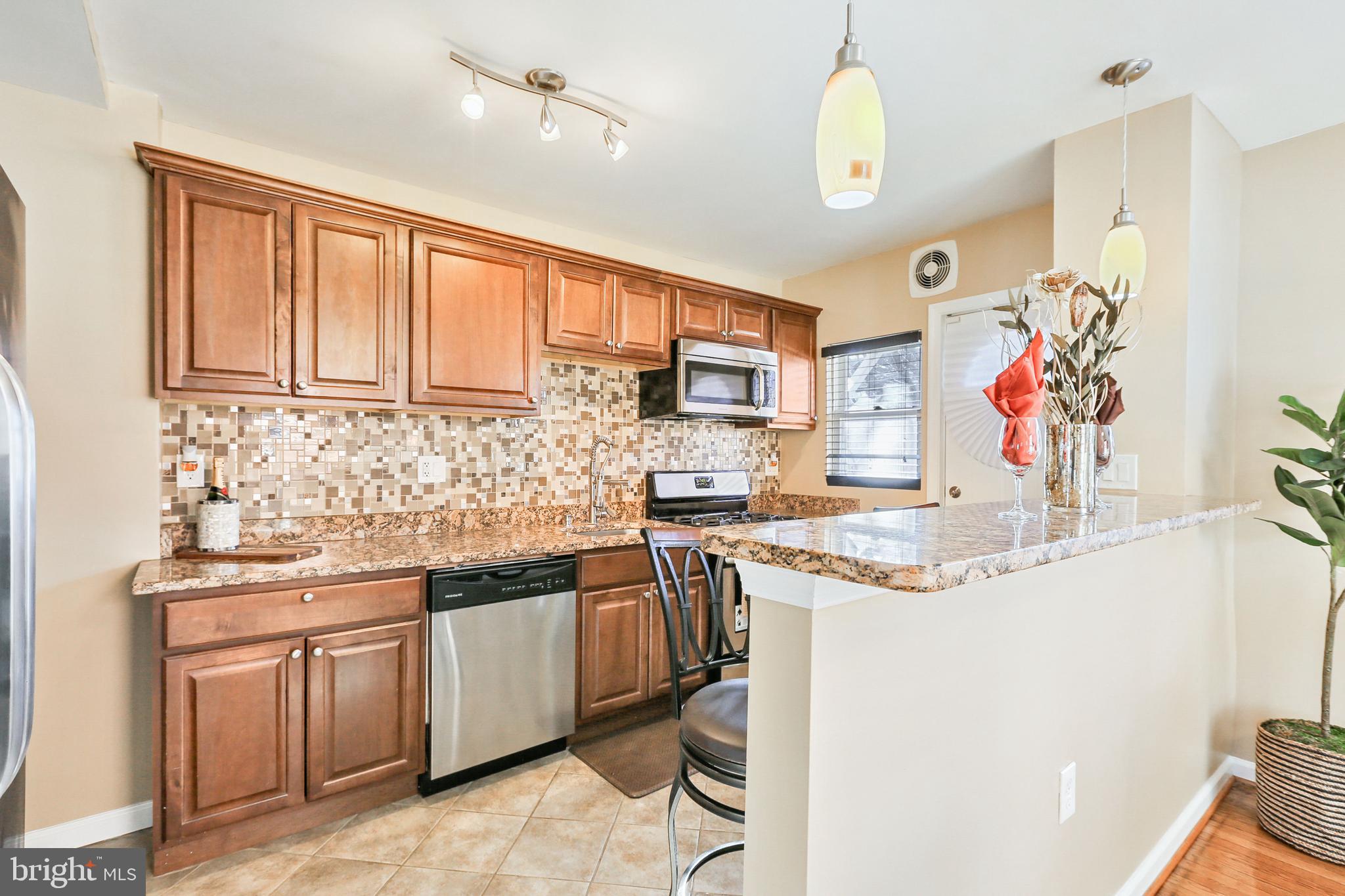 NORTHWOOD - Residential