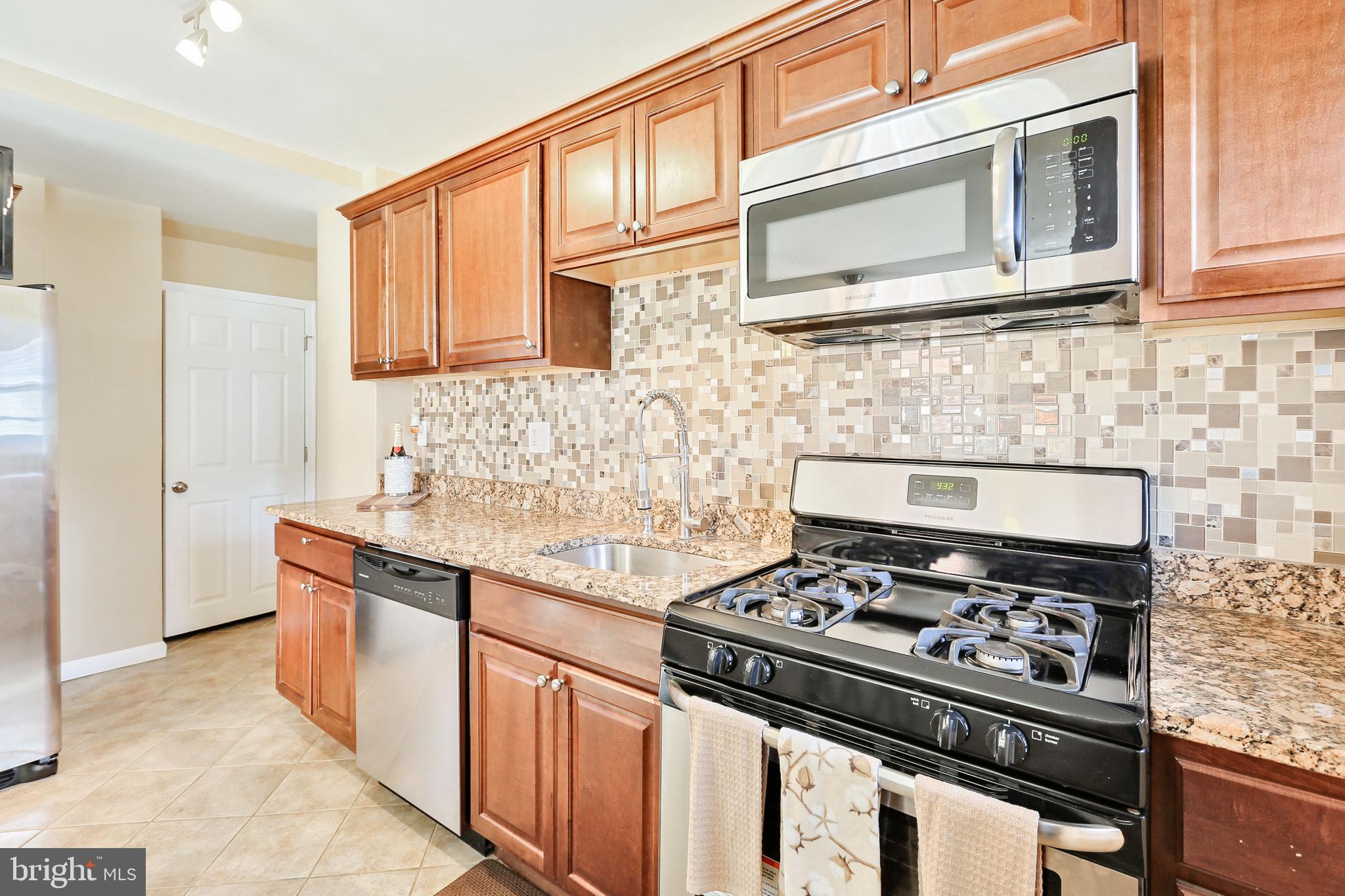 NORTHWOOD - Residential