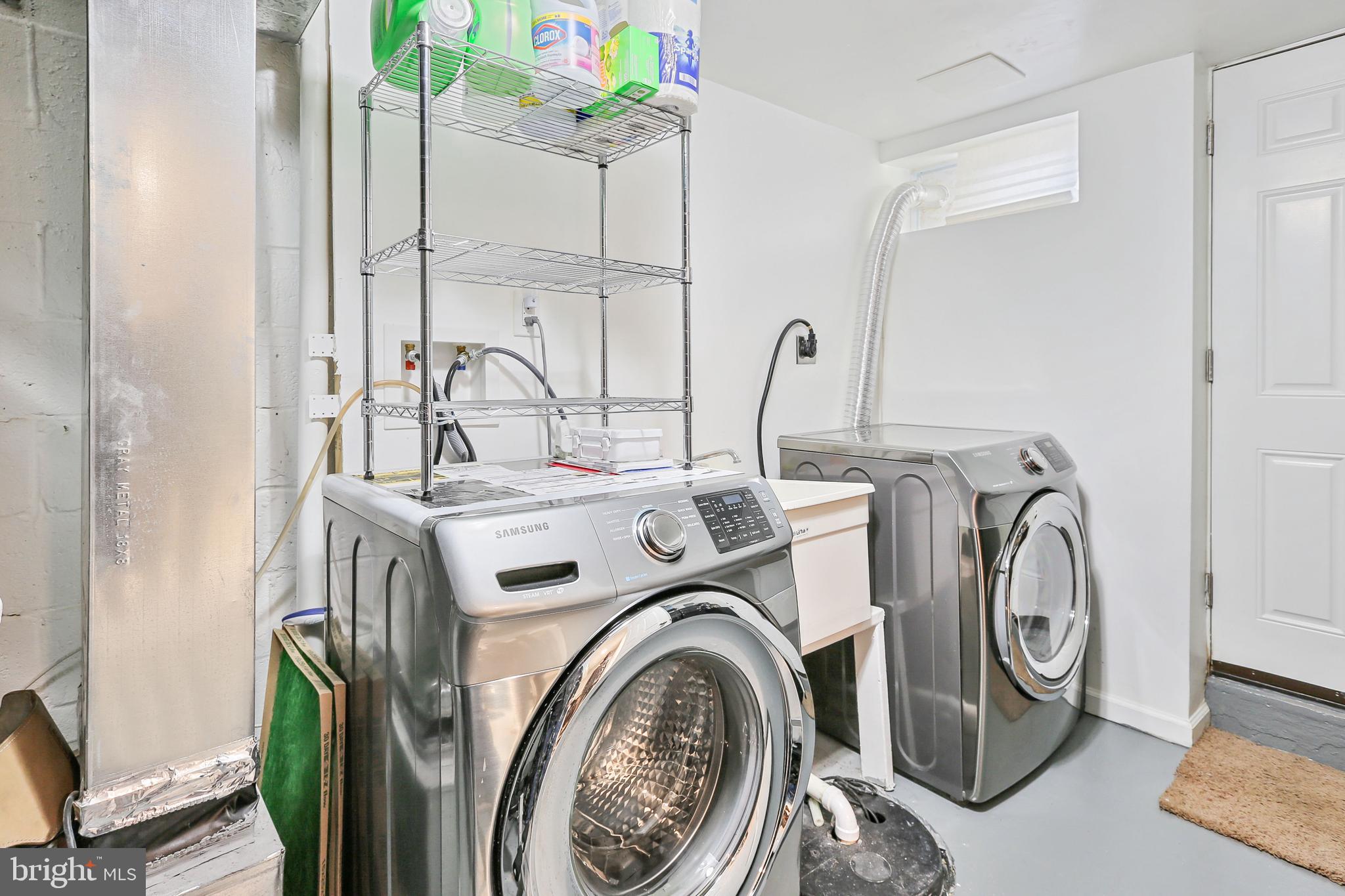 NORTHWOOD - Residential