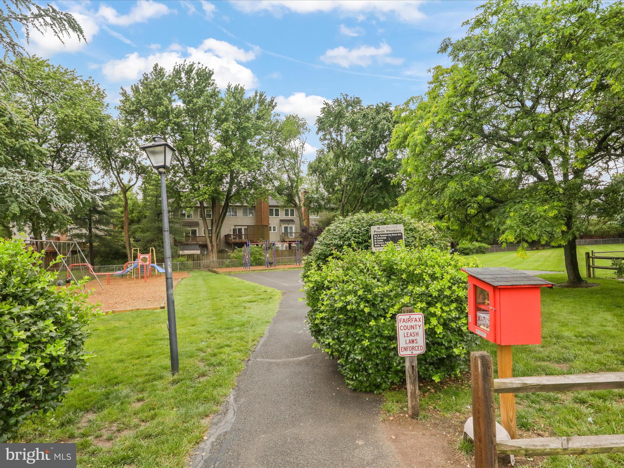 GEORGETOWN WOODS - Residential