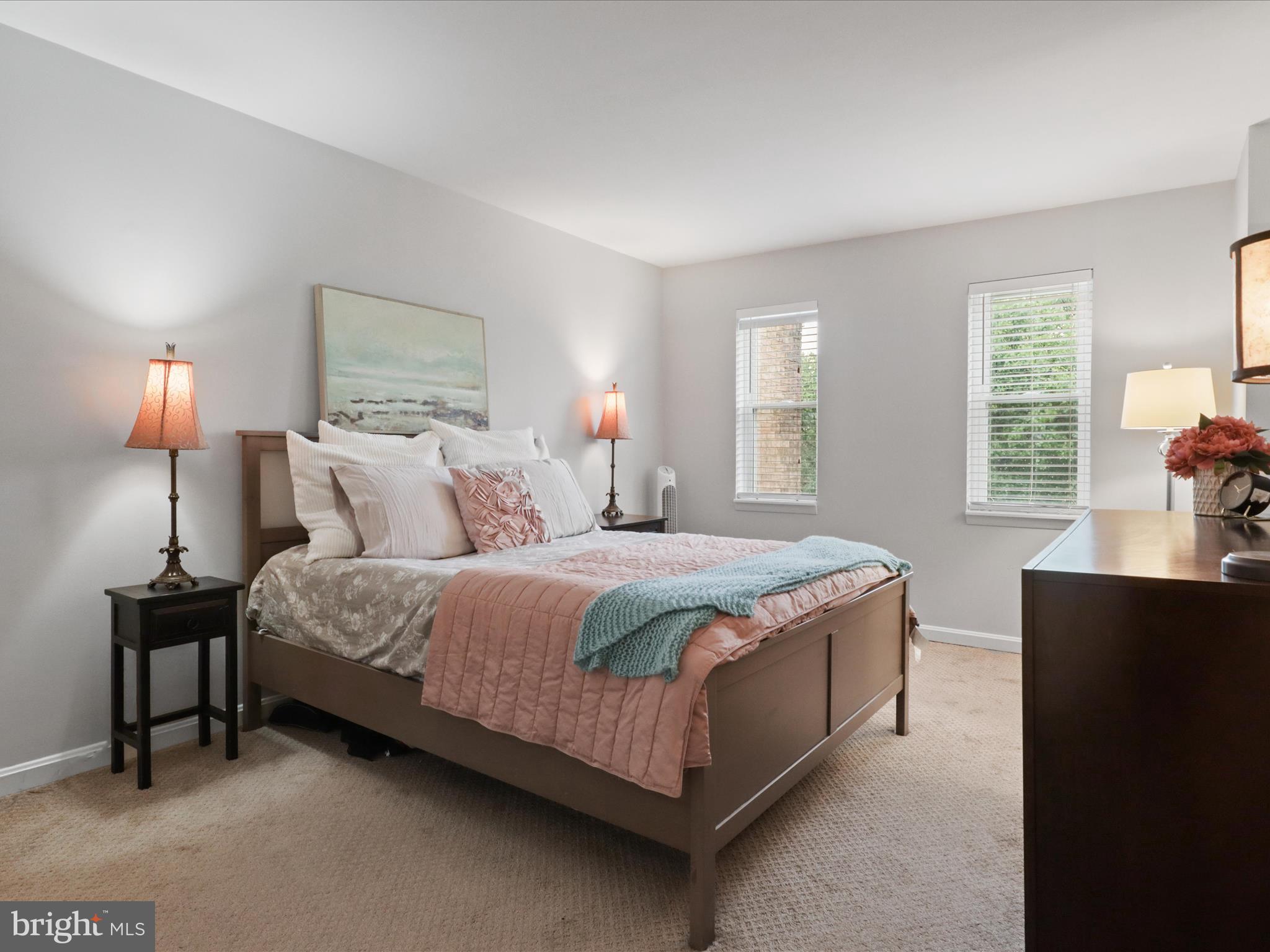 GEORGETOWN WOODS - Residential