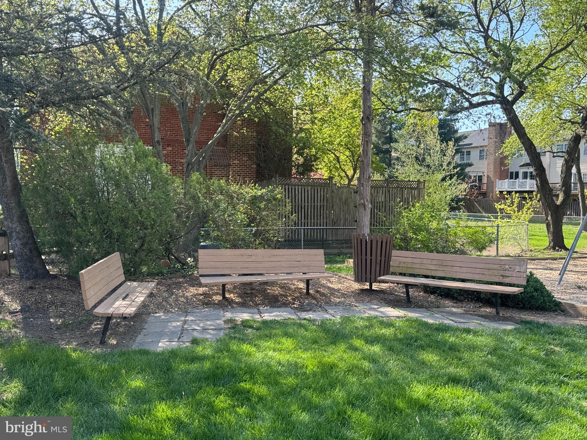 GEORGETOWN WOODS - Residential