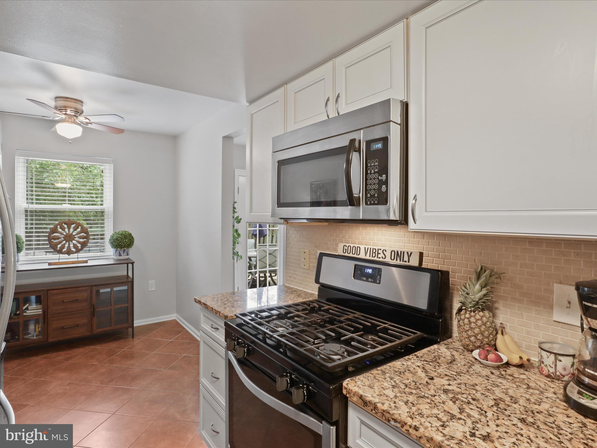 GEORGETOWN WOODS - Residential