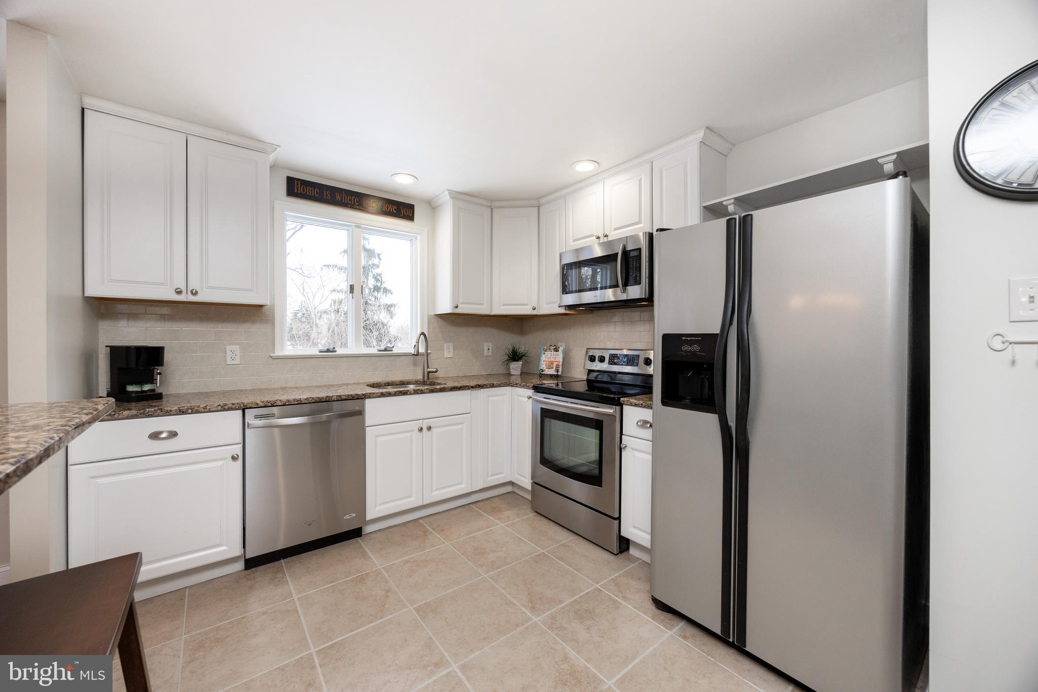 MARCHWOOD - Residential