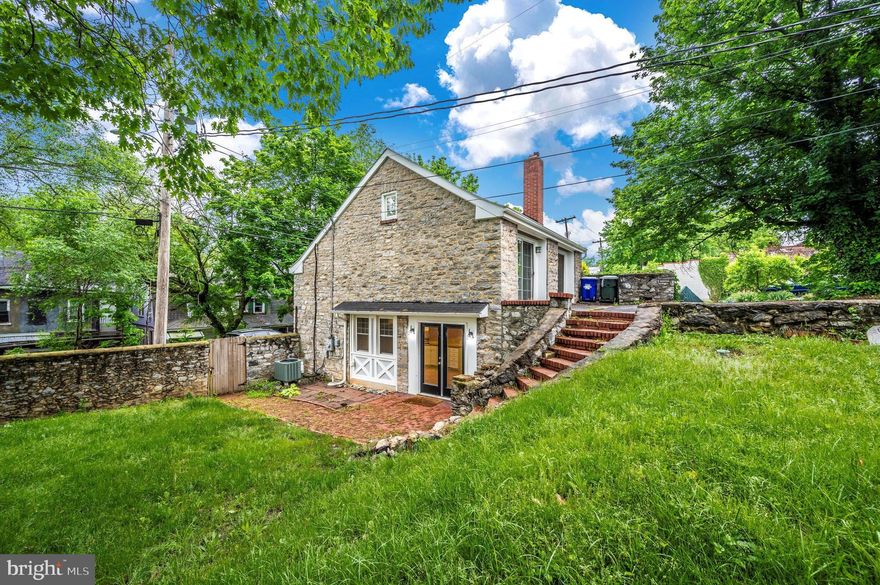 Classy cottage on N. Potomac Street. This one is a must-see.