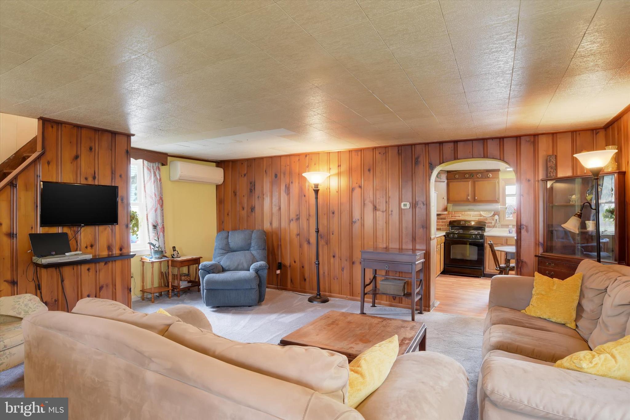 CHAMBERS HILL - Residential