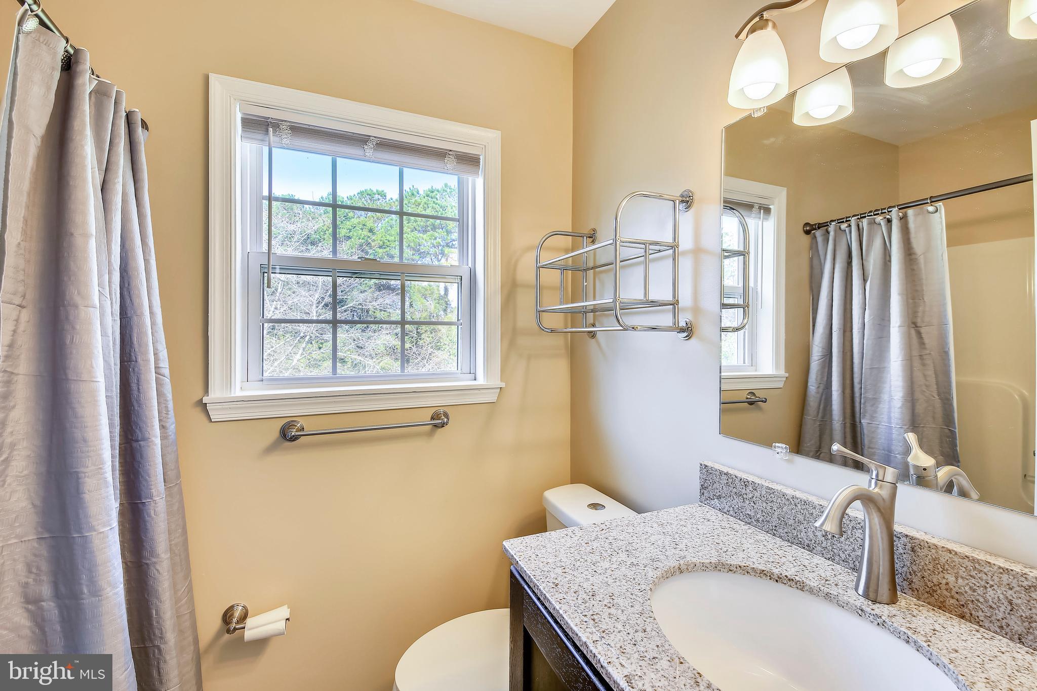 HARBOR POINTE - Residential