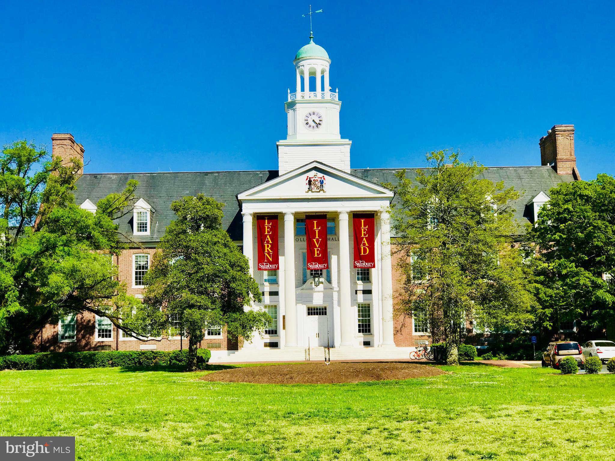 HARBOR POINTE - Residential