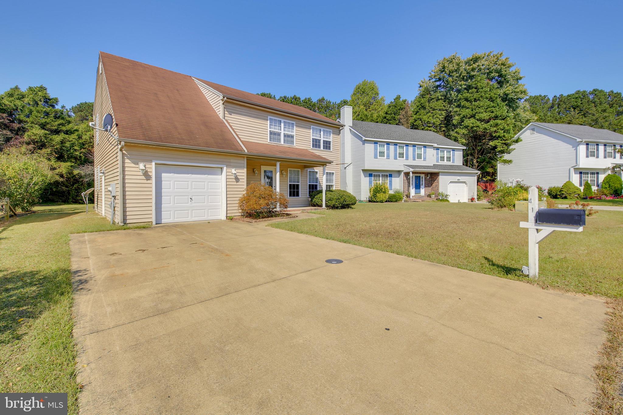 HARBOR POINTE - Residential