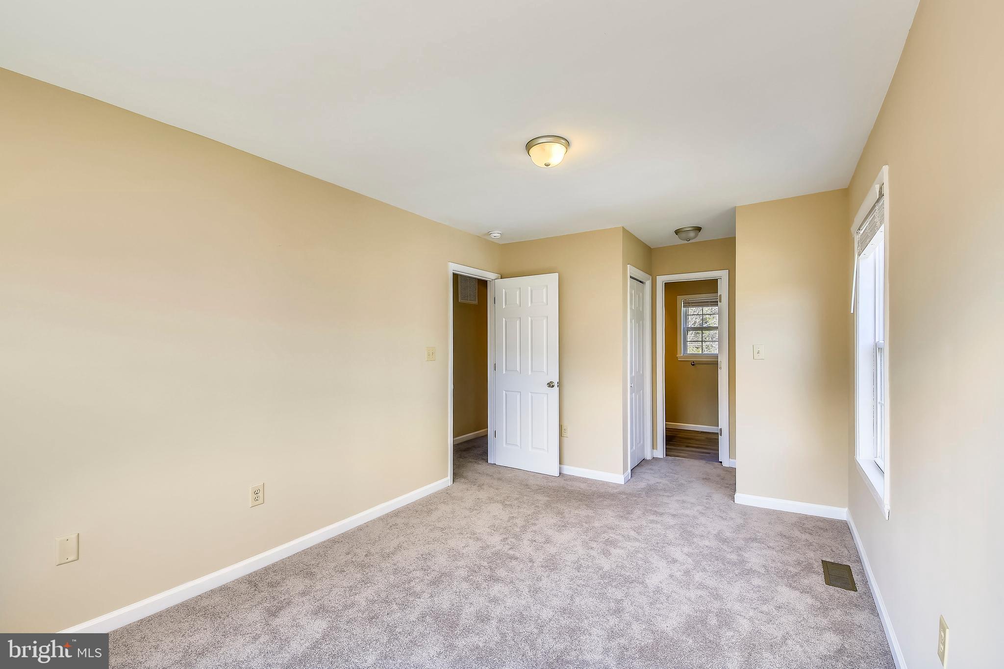 HARBOR POINTE - Residential