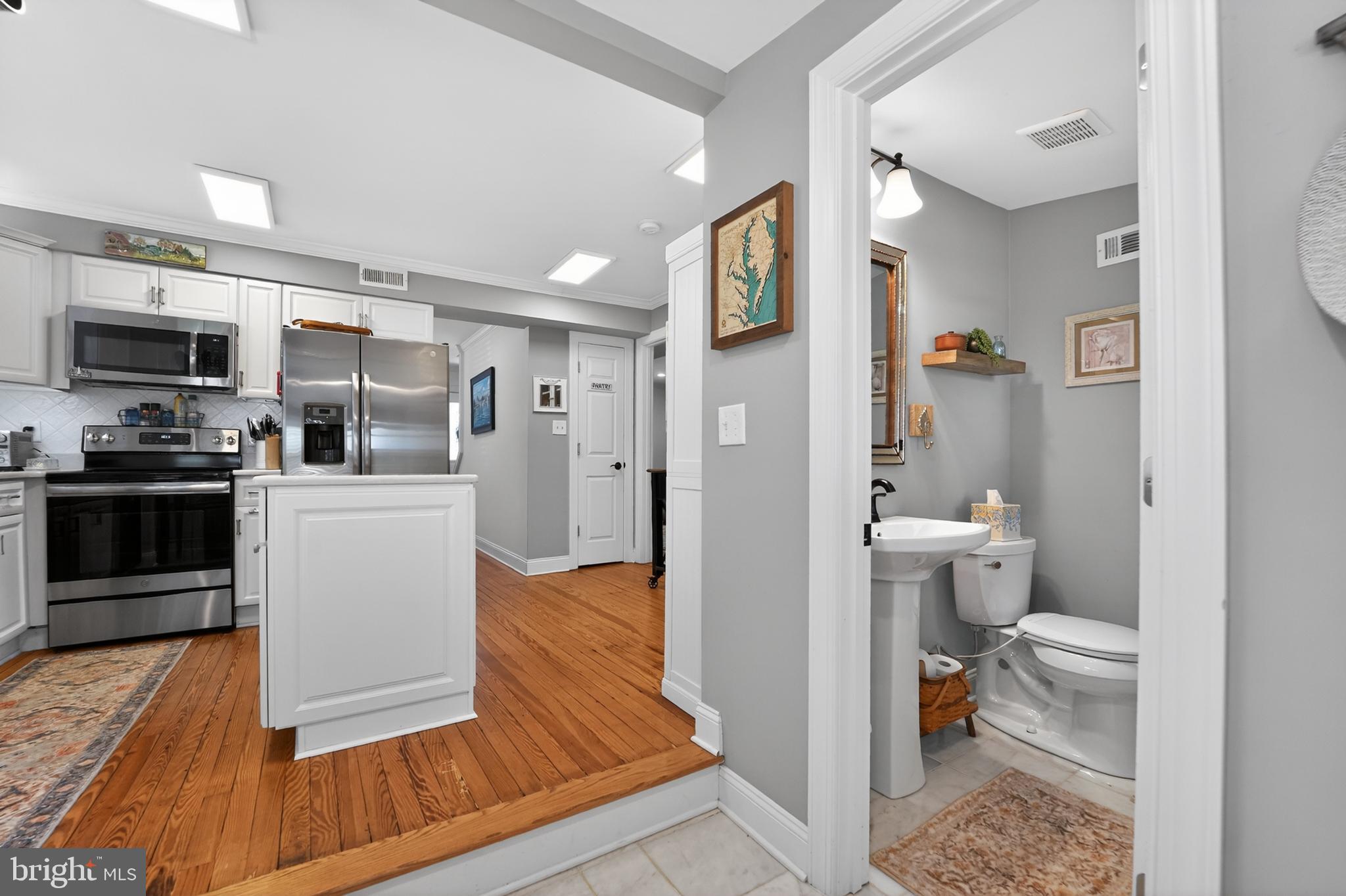 STEVENSVILLE - Residential