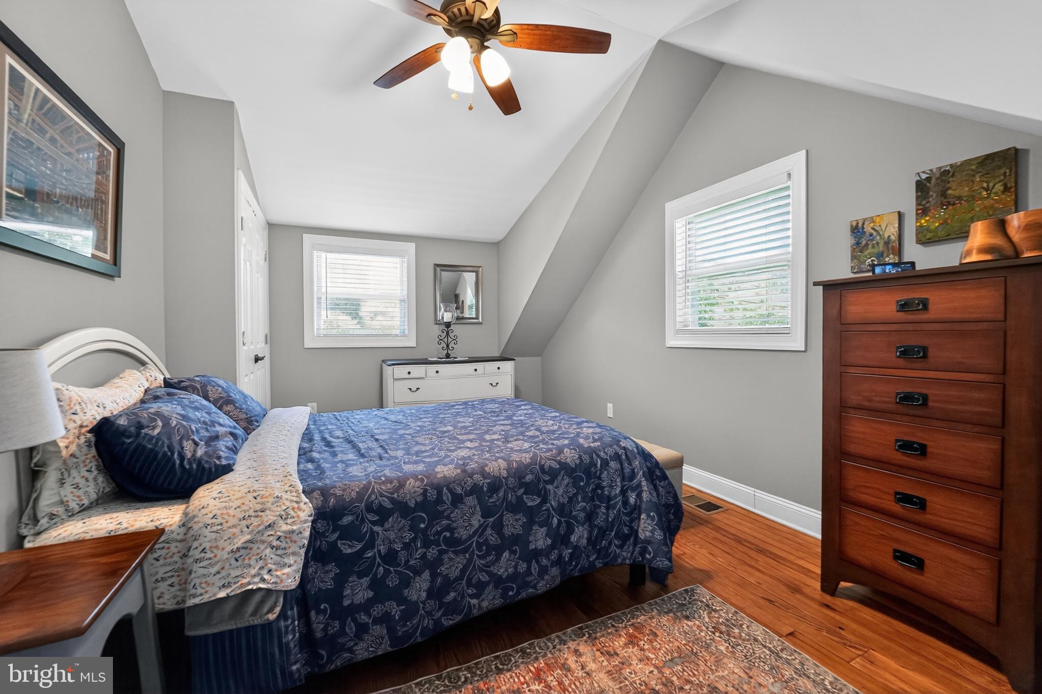 STEVENSVILLE - Residential