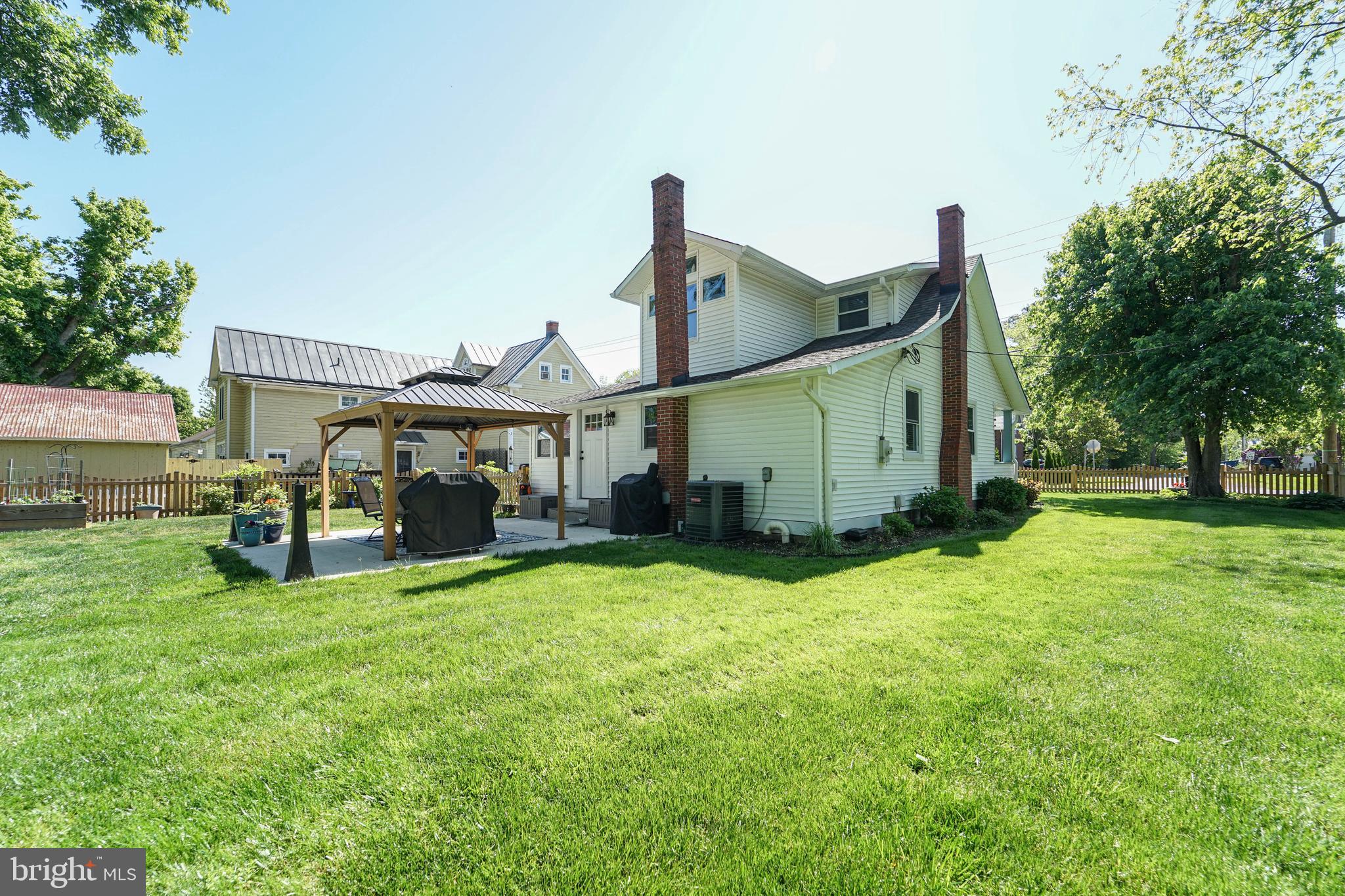 STEVENSVILLE - Residential