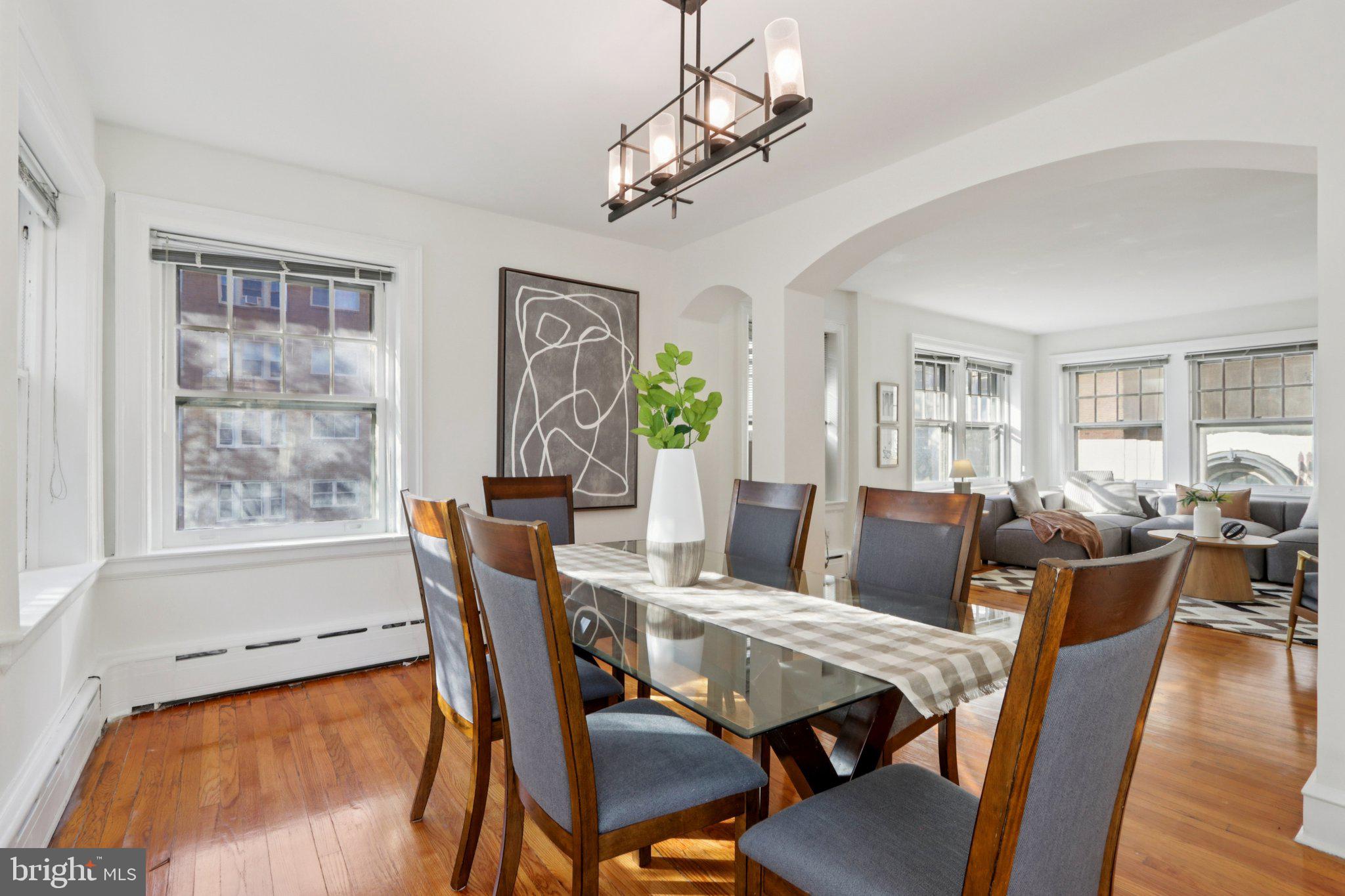 UNIVERSITY CITY - Residential