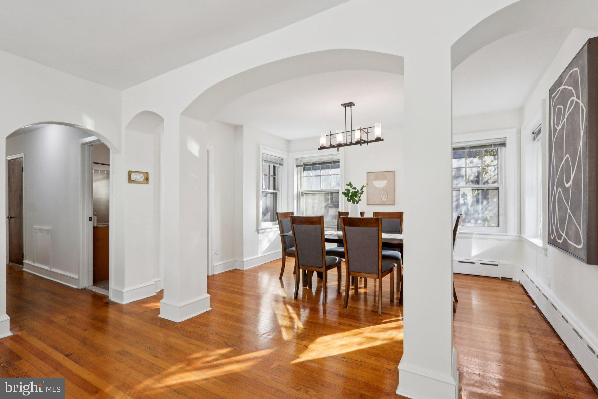 UNIVERSITY CITY - Residential