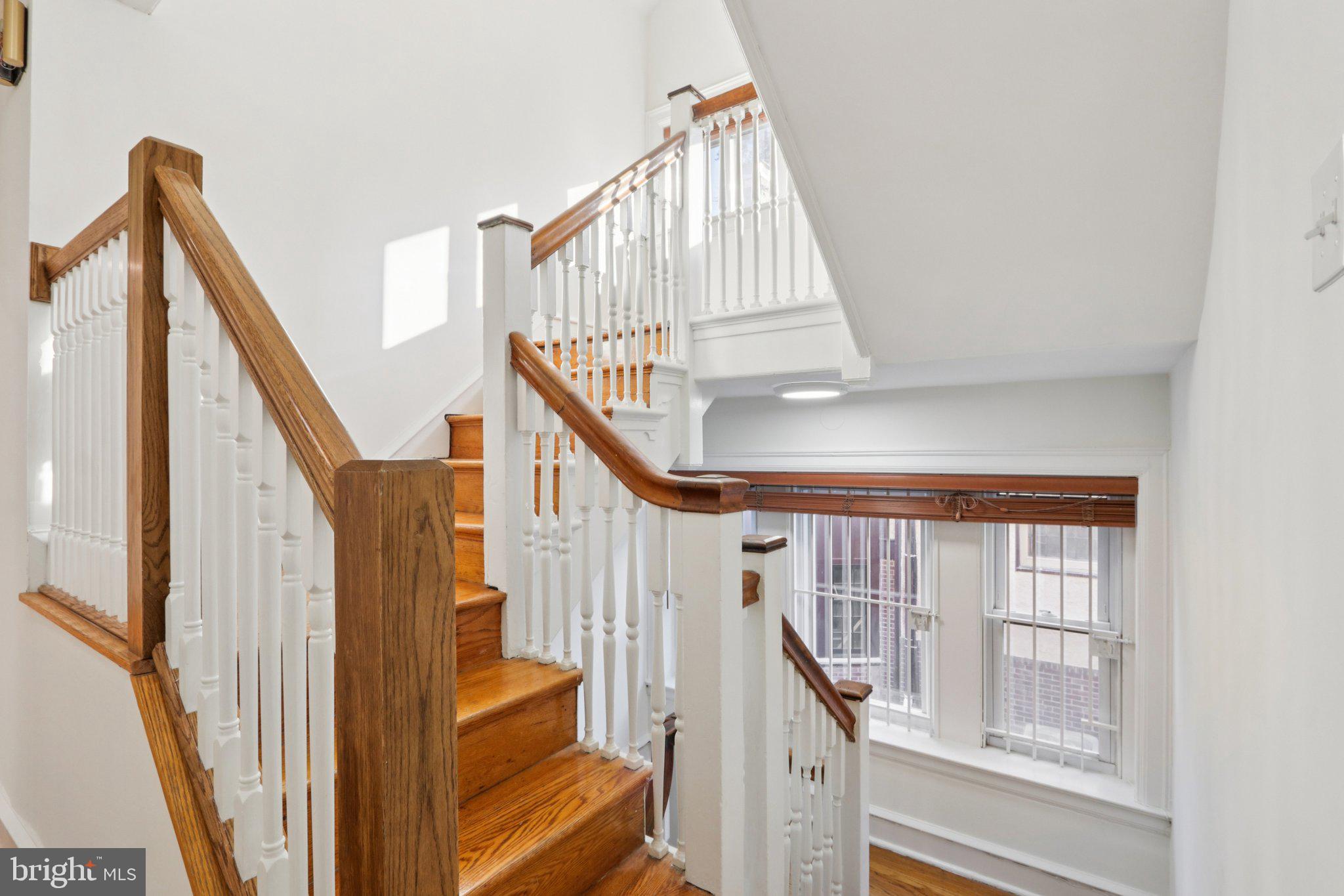 UNIVERSITY CITY - Residential