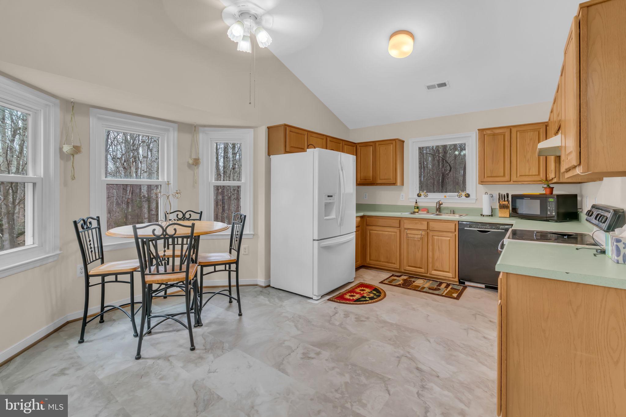 AMSONIA - Residential