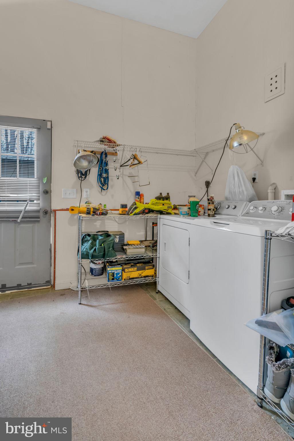 AMSONIA - Residential