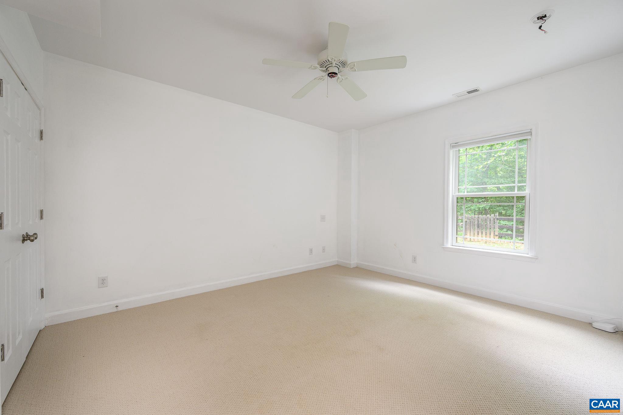 DUNLORA - Residential