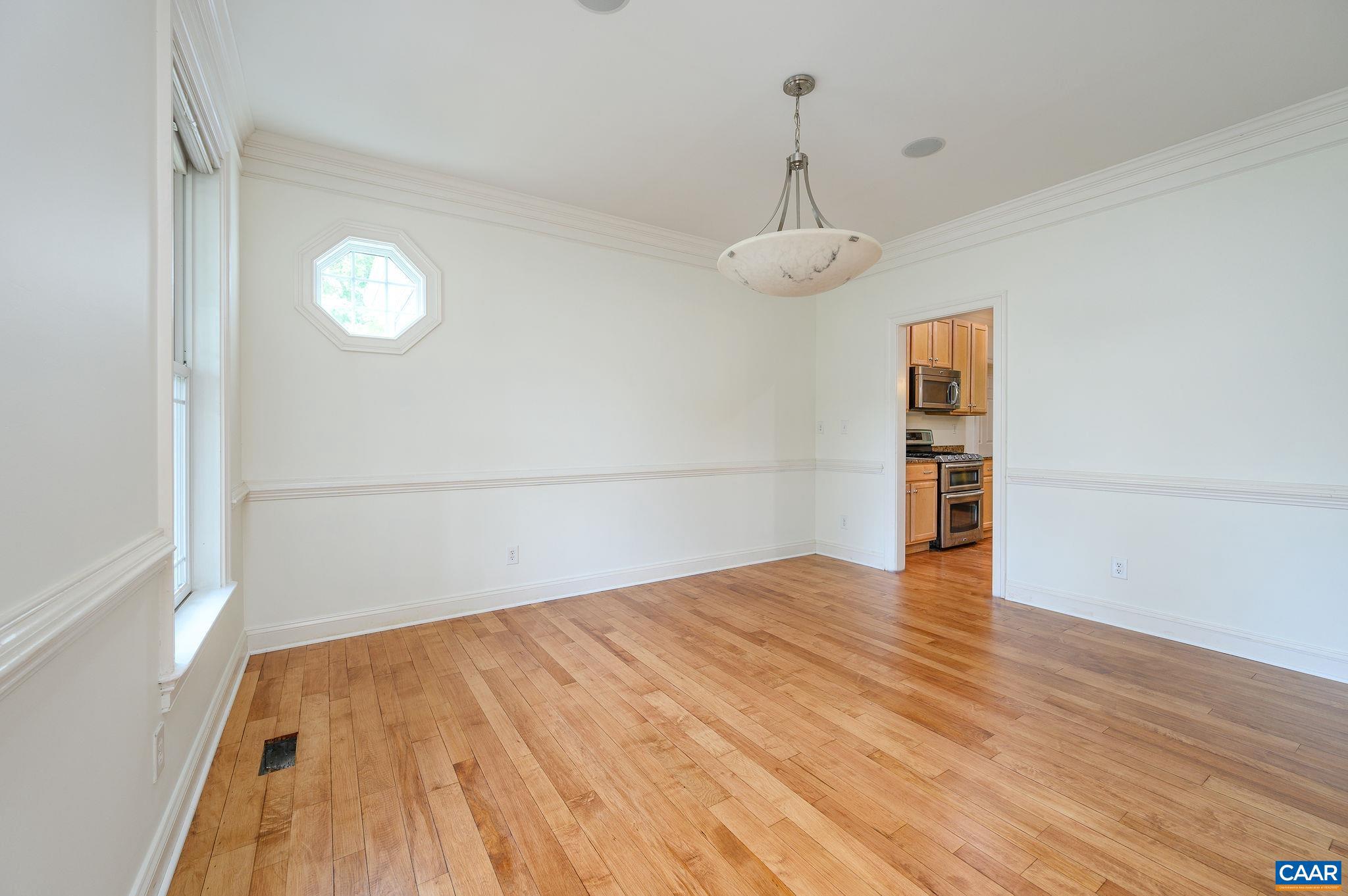 DUNLORA - Residential