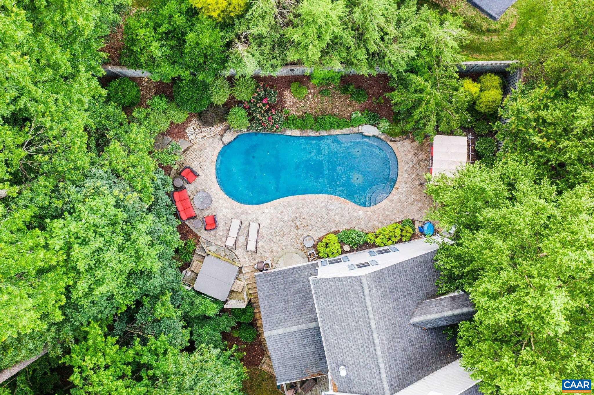 DUNLORA - Residential