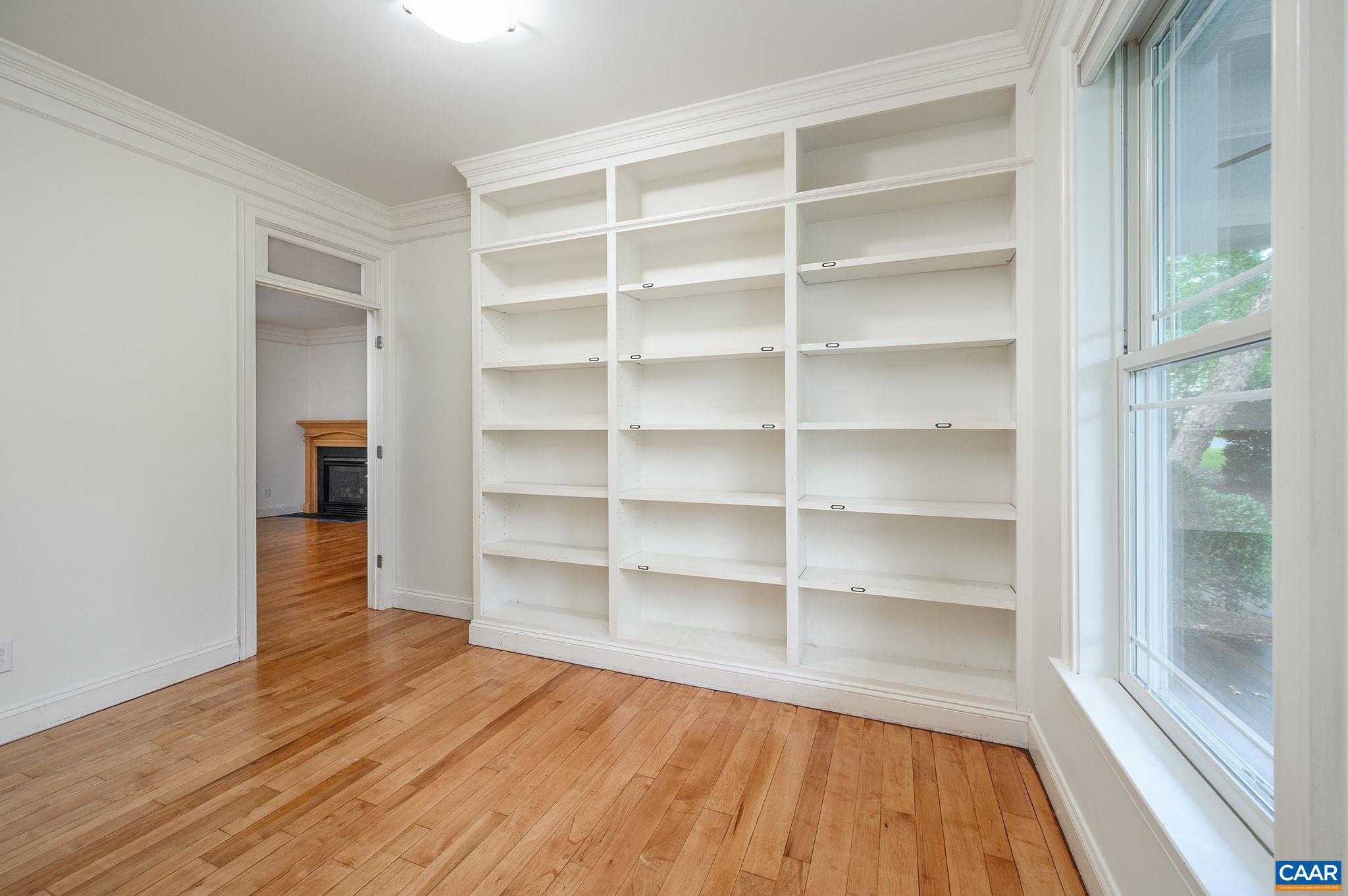 DUNLORA - Residential