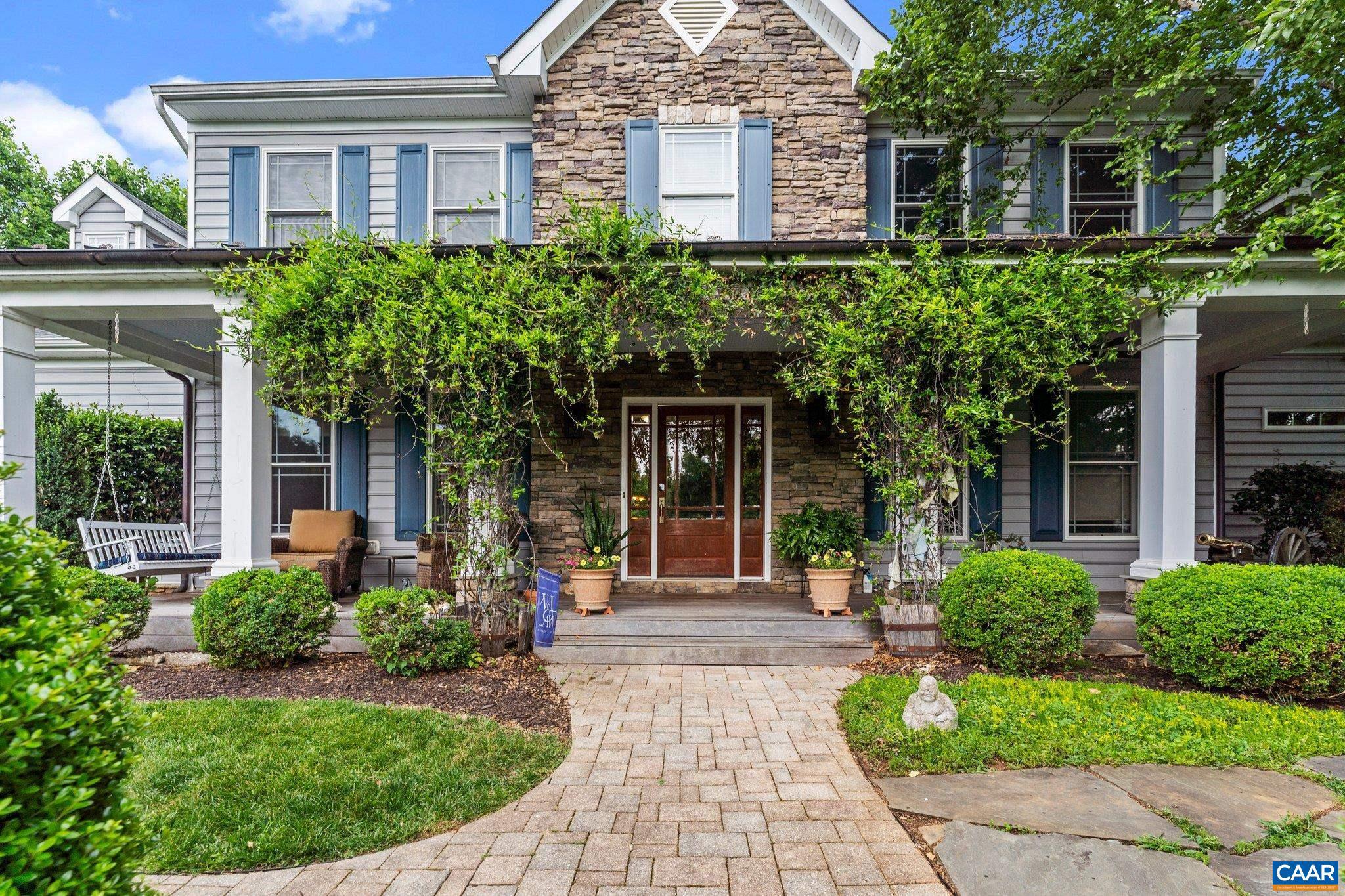 DUNLORA - Residential