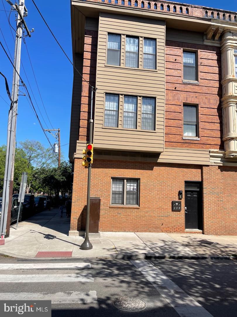 SOCIETY HILL - Residential Lease