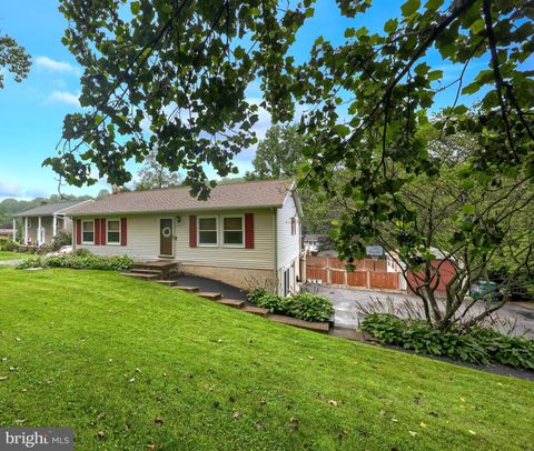 Photo of 1149 Pennsy Road, PEQUEA, PA 17565 (MLS # PALA2073020)